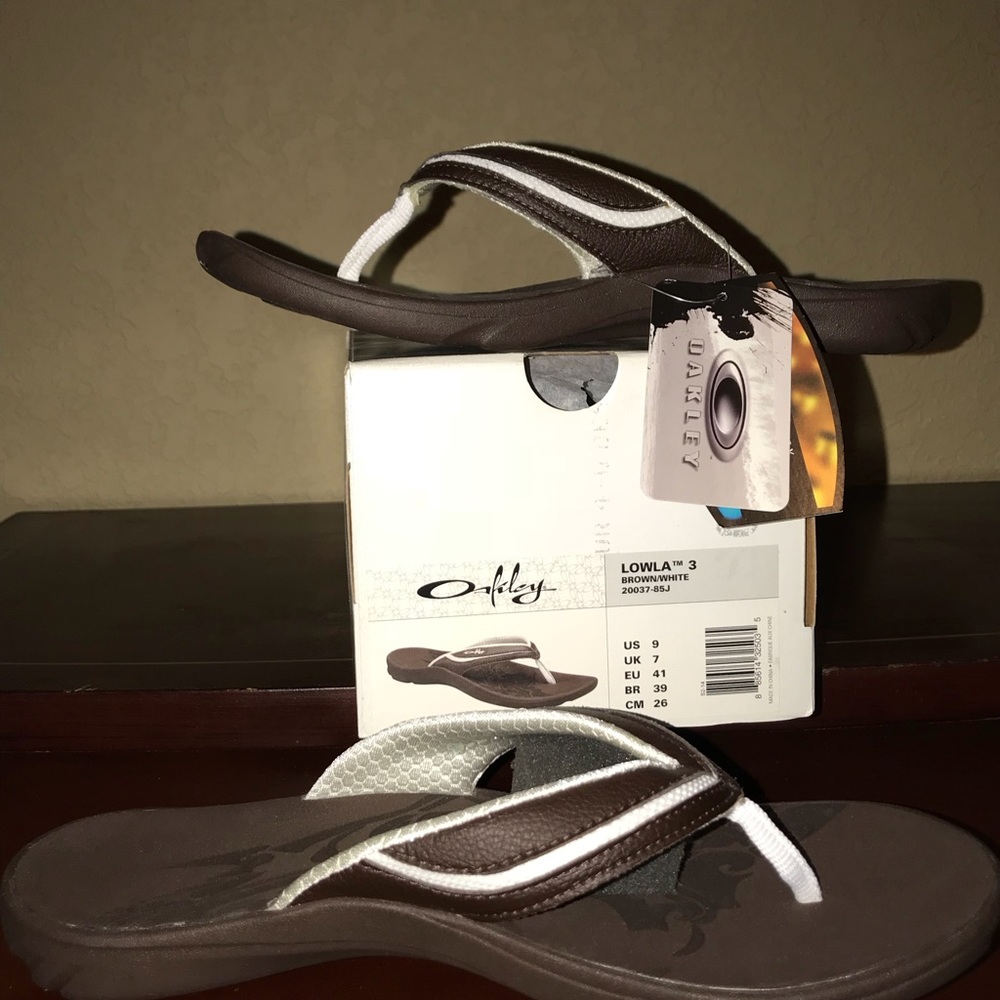 Oakley Lowla Ladies Sandals